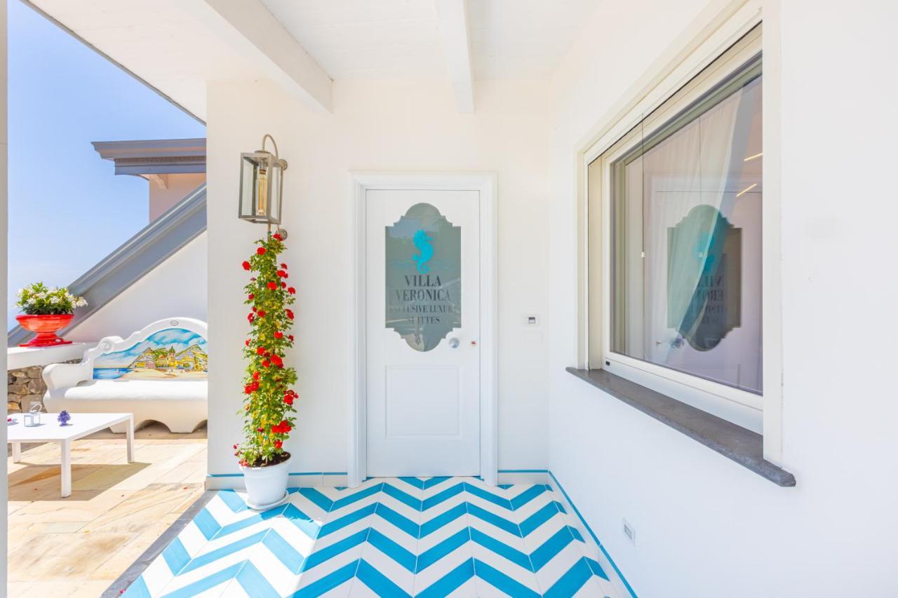 Villa Veronica Luxury Suite In Amalfi Coast ピアーノ・ディ・ソッレント エクステリア 写真