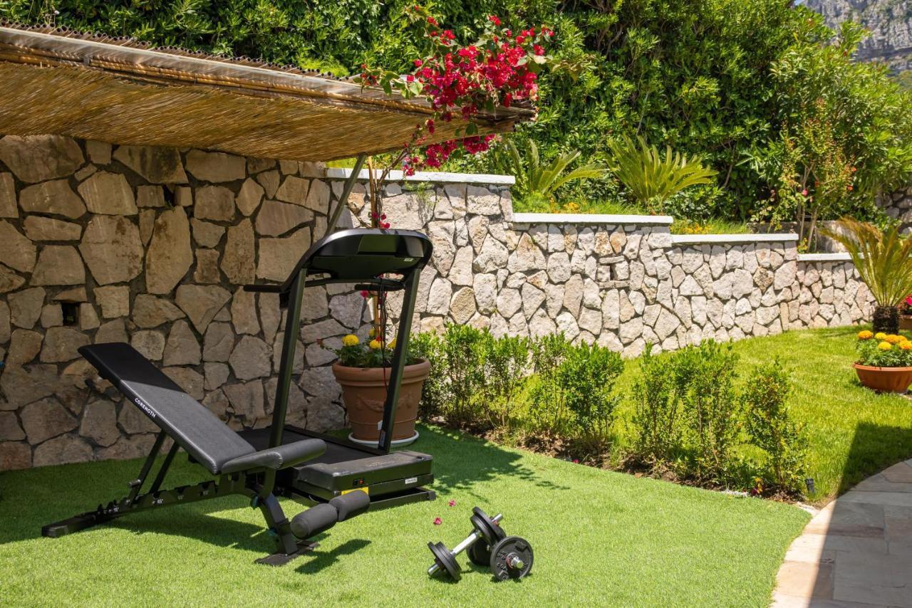 Villa Veronica Luxury Suite In Amalfi Coast ピアーノ・ディ・ソッレント エクステリア 写真