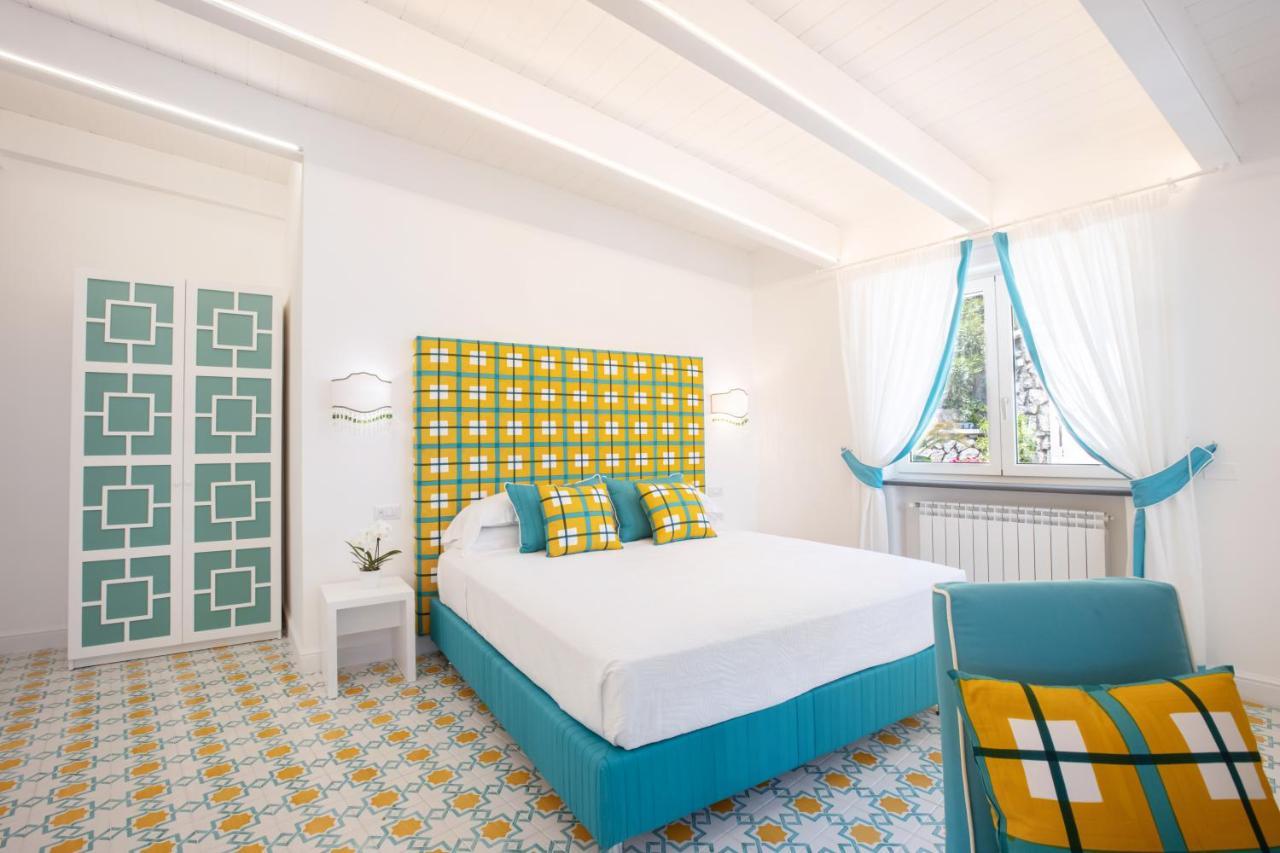 Villa Veronica Luxury Suite In Amalfi Coast ピアーノ・ディ・ソッレント エクステリア 写真