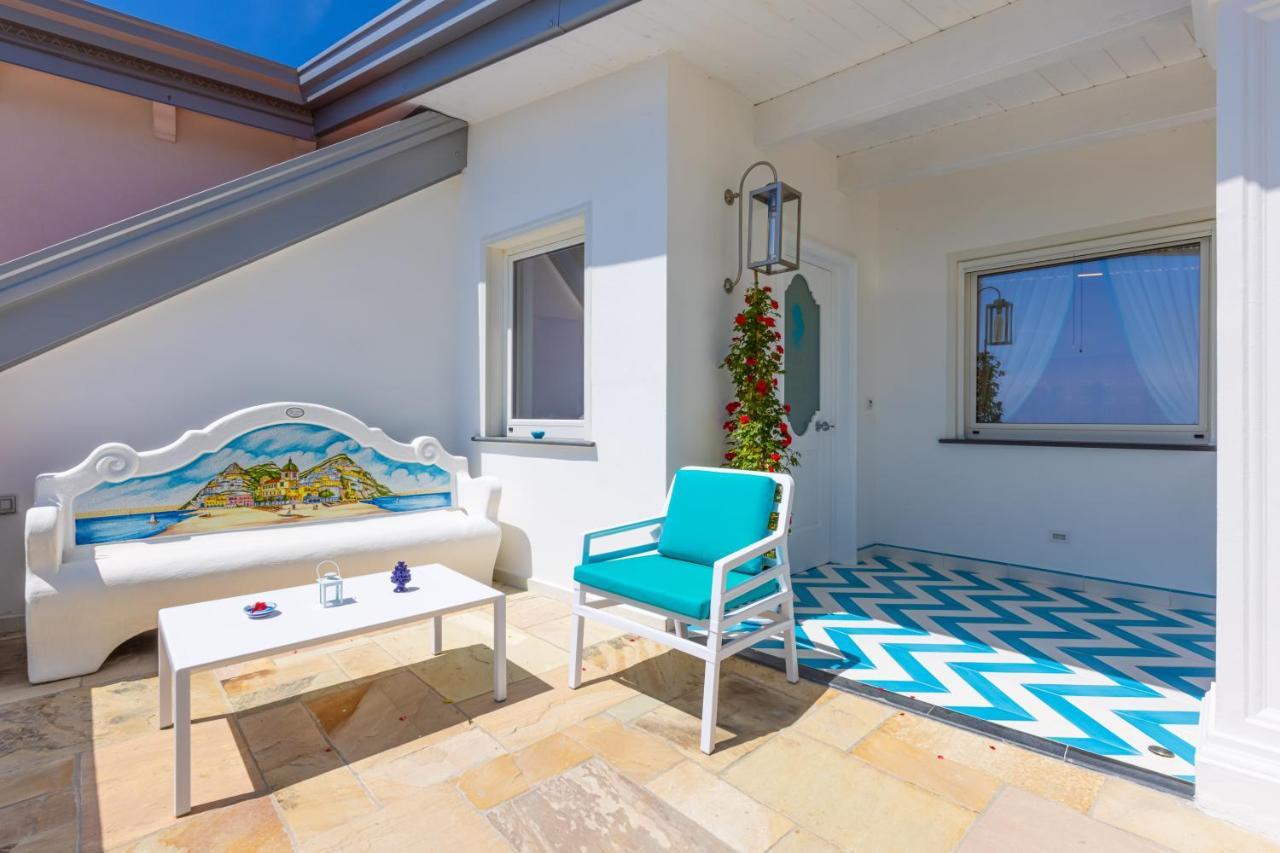 Villa Veronica Luxury Suite In Amalfi Coast ピアーノ・ディ・ソッレント エクステリア 写真