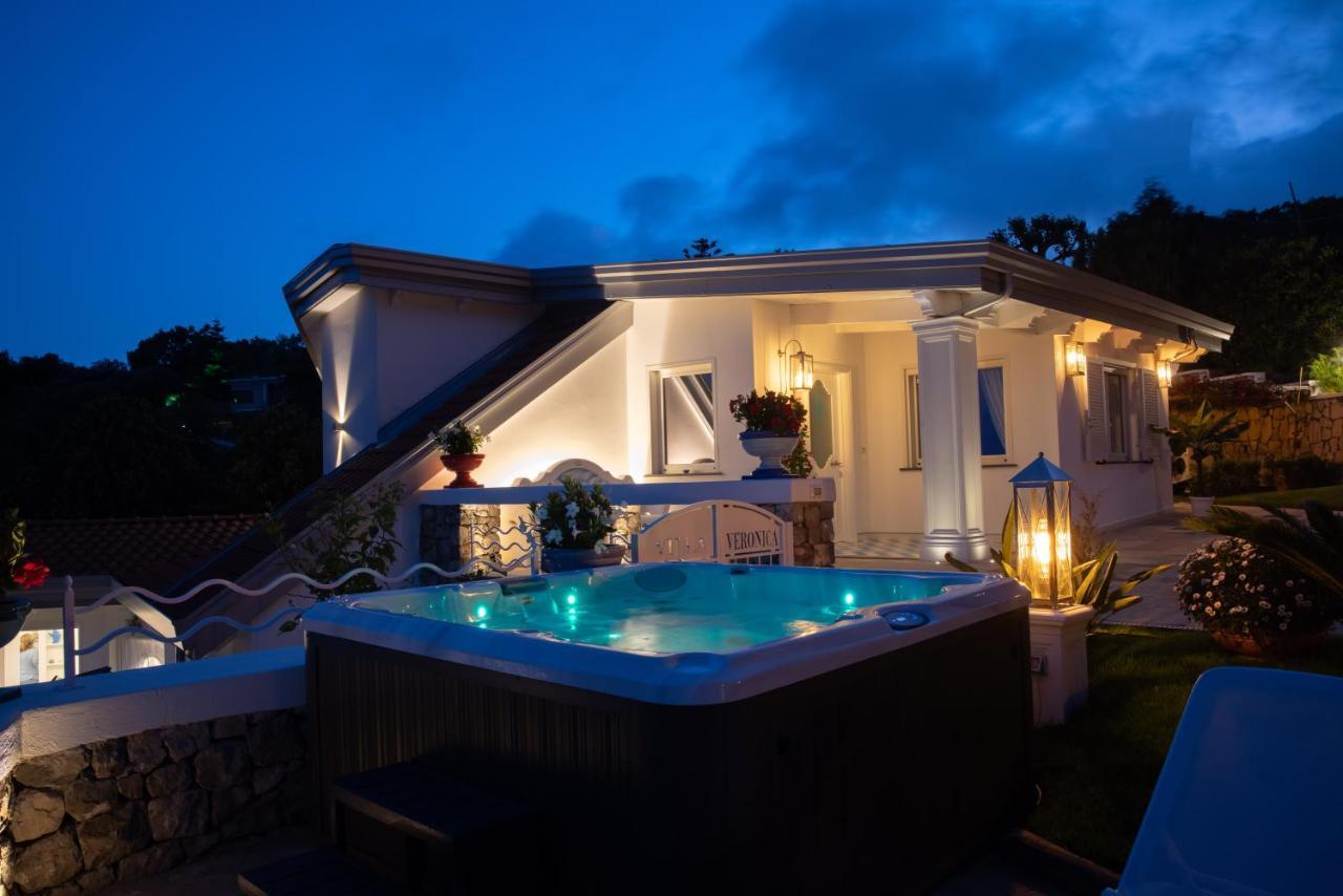Villa Veronica Luxury Suite In Amalfi Coast ピアーノ・ディ・ソッレント エクステリア 写真